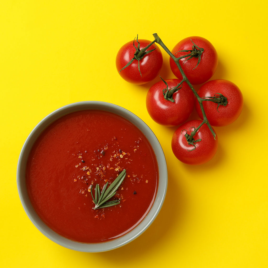 Sopa de Jitomate con Jamón endiablado​